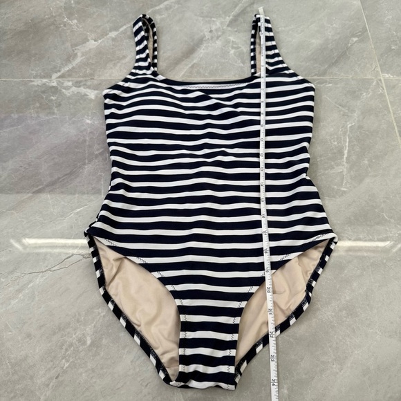 NWOT Women’s Joe Fresh Padded Striped One Piece Swimsuit Size XS - Picture 16 of 16